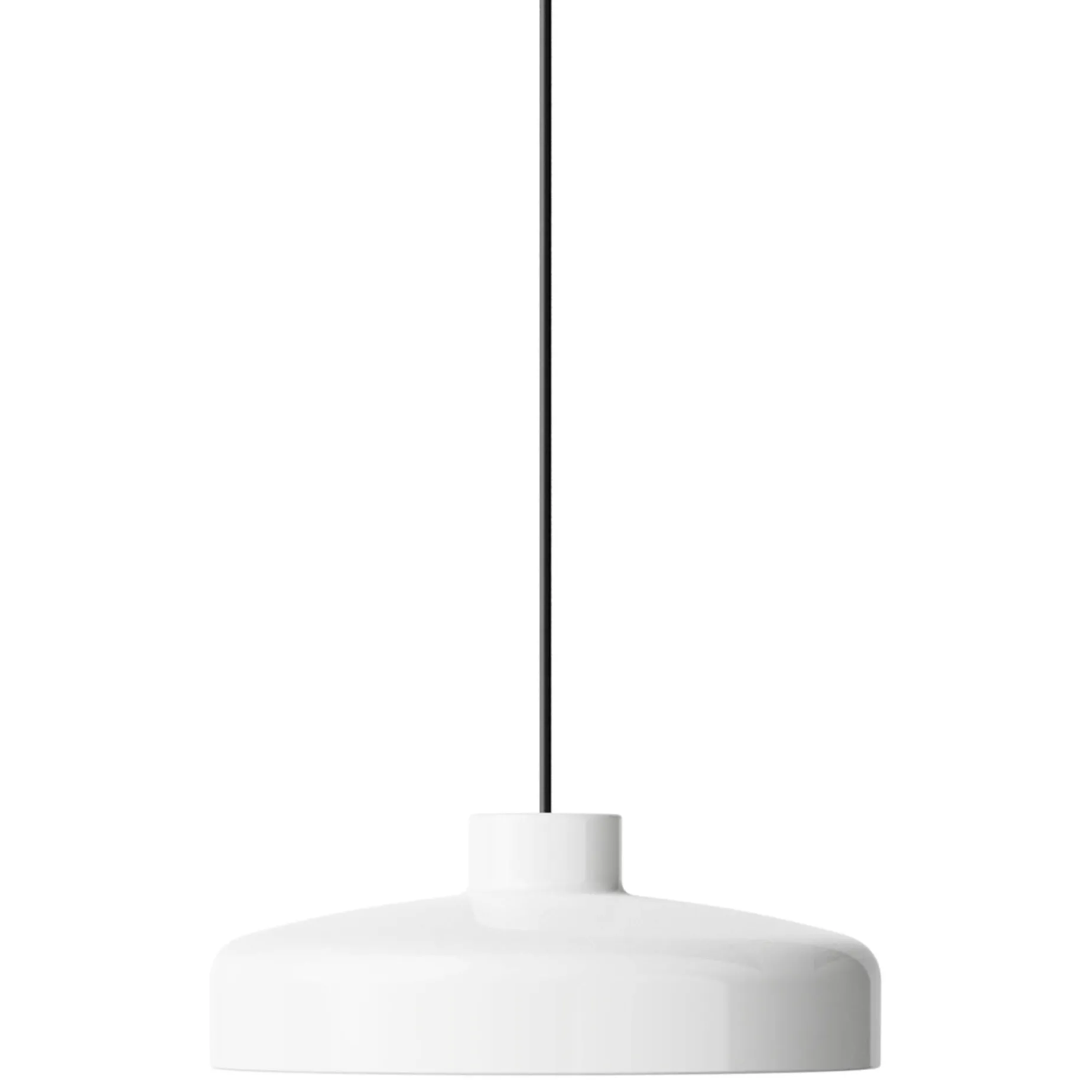 Lacquer pendant medium | black