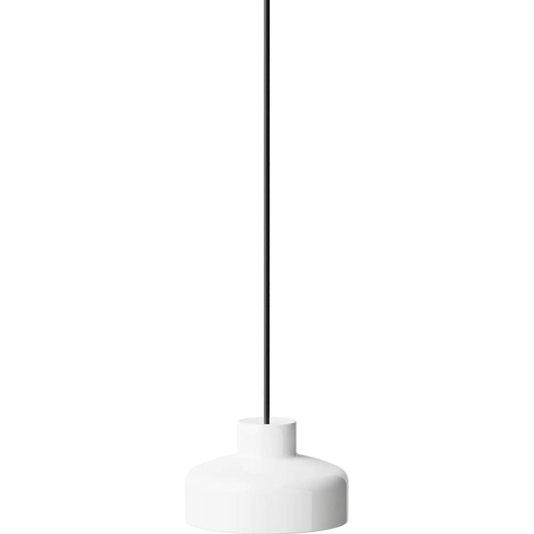 Lacquer pendant medium | black