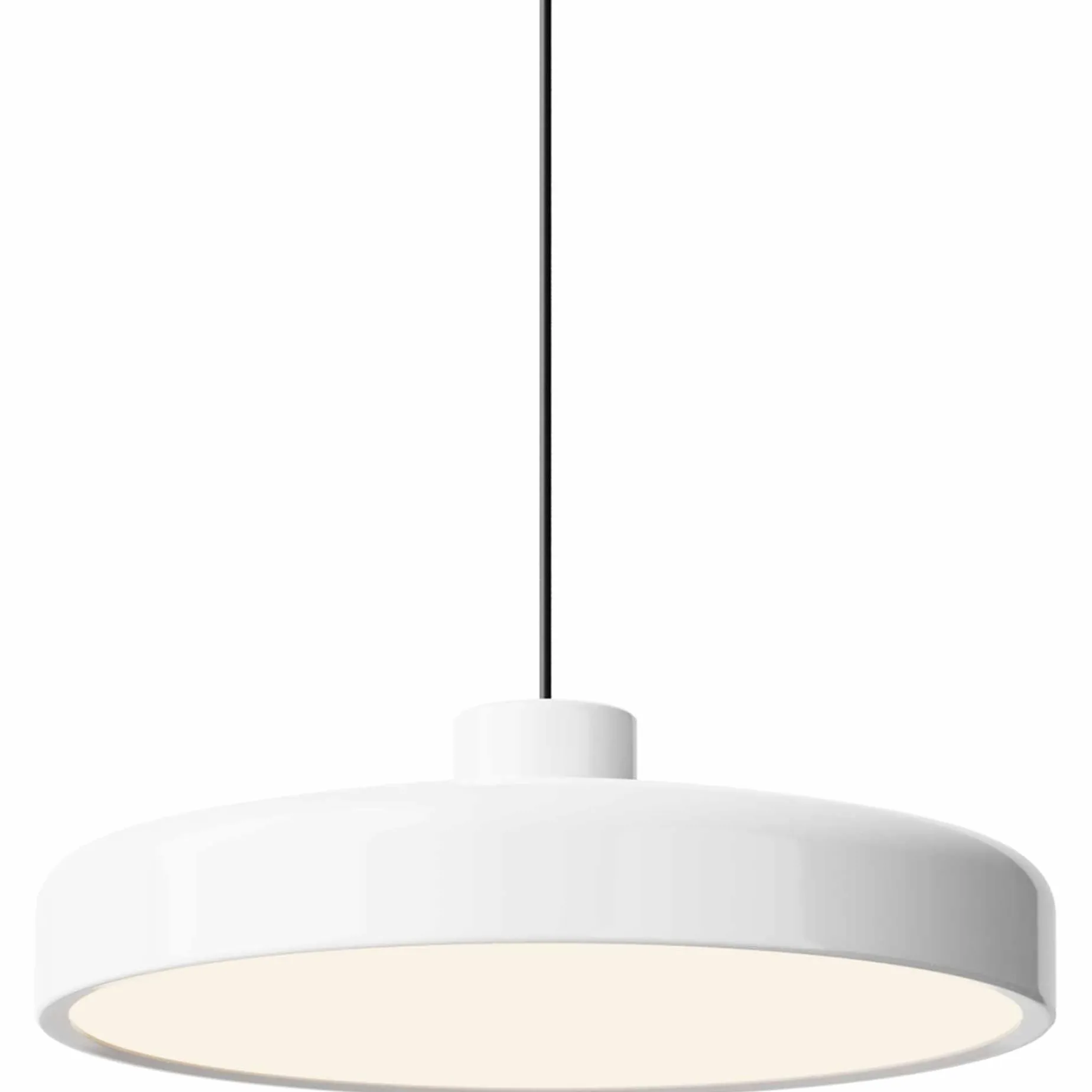 Lacquer pendant medium | black