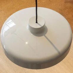 Lacquer pendant small | red
