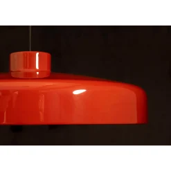 Lacquer pendant small | red