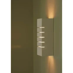 Lancio square wall | white plaster