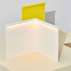 LBM corner table lamp | cream white