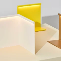 LBM table lamp | clay