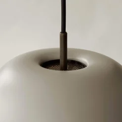 Levitate pendant ⌀28-40 | black and brass