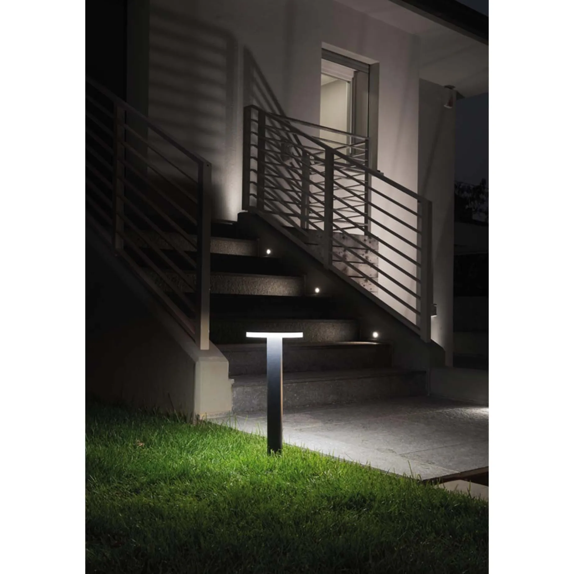Line 220 Post | H1000 corten