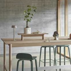 Linear table lamp | grey
