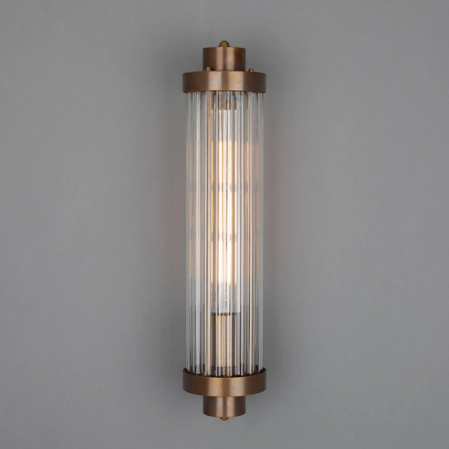 Louise wall IP44 | satin brass