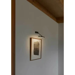 Magritte picture light | black