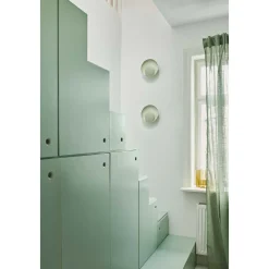 Marsi w | white