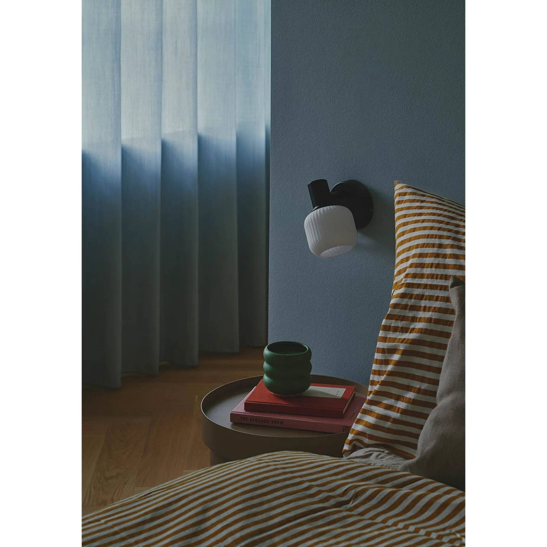 Milford mini wall | glass