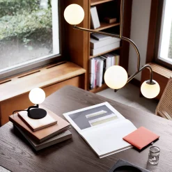Mobil 18 table lamp | brass