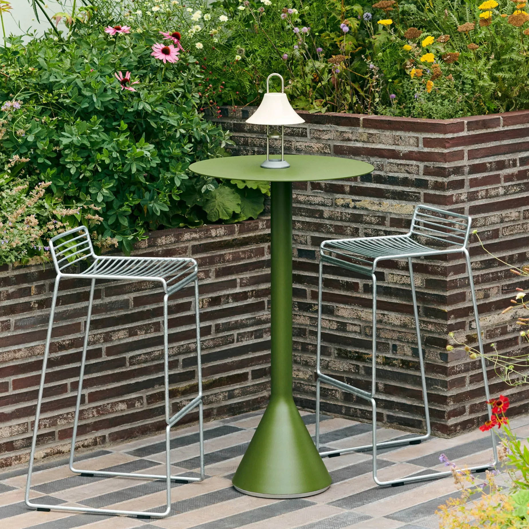 Mousqueton portable lamp | brushed stainless steel