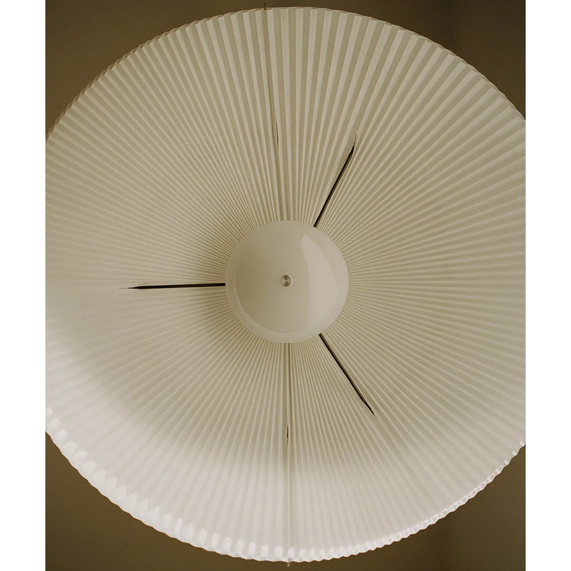 Nebra pendant adjustable | white
