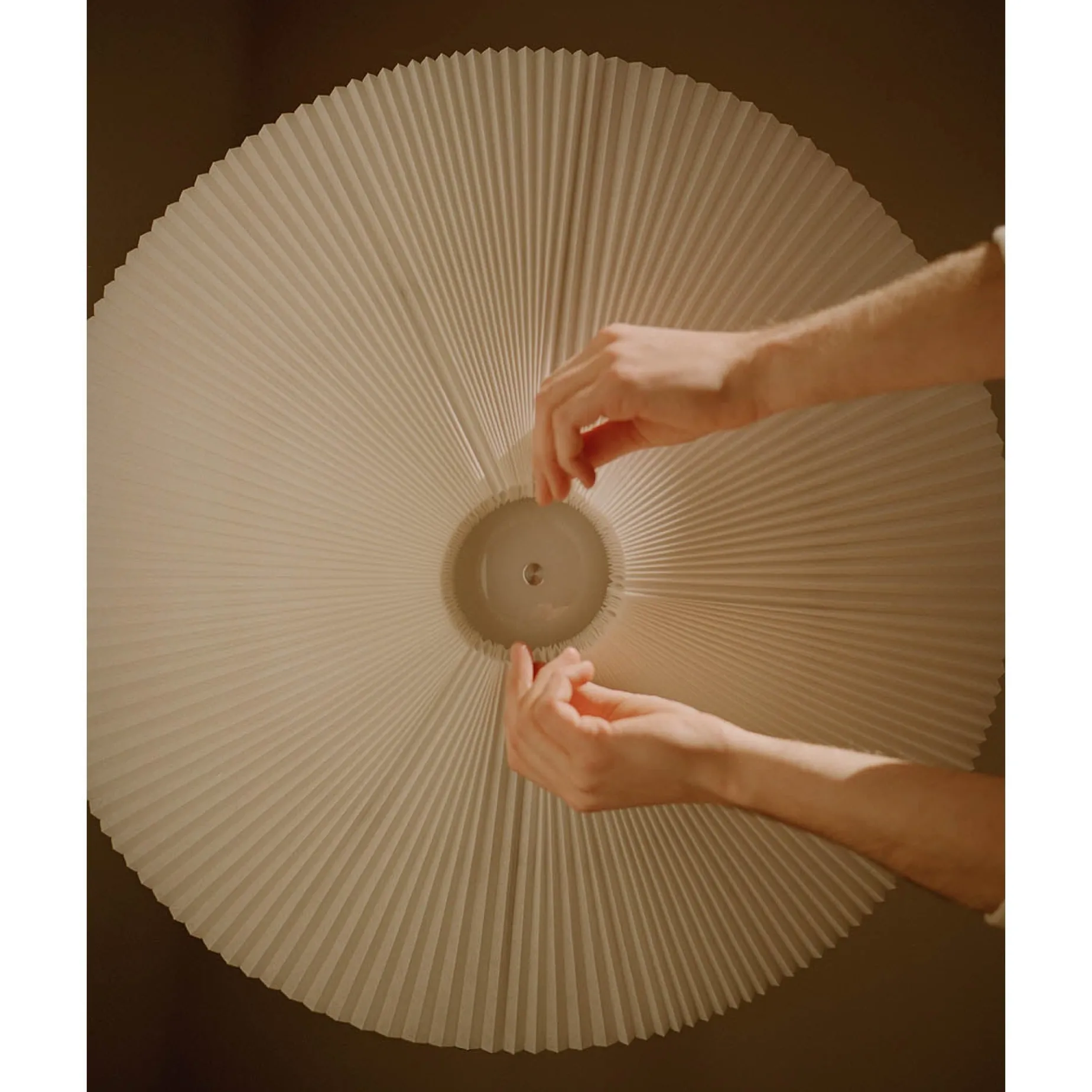 Nebra pendant adjustable | white