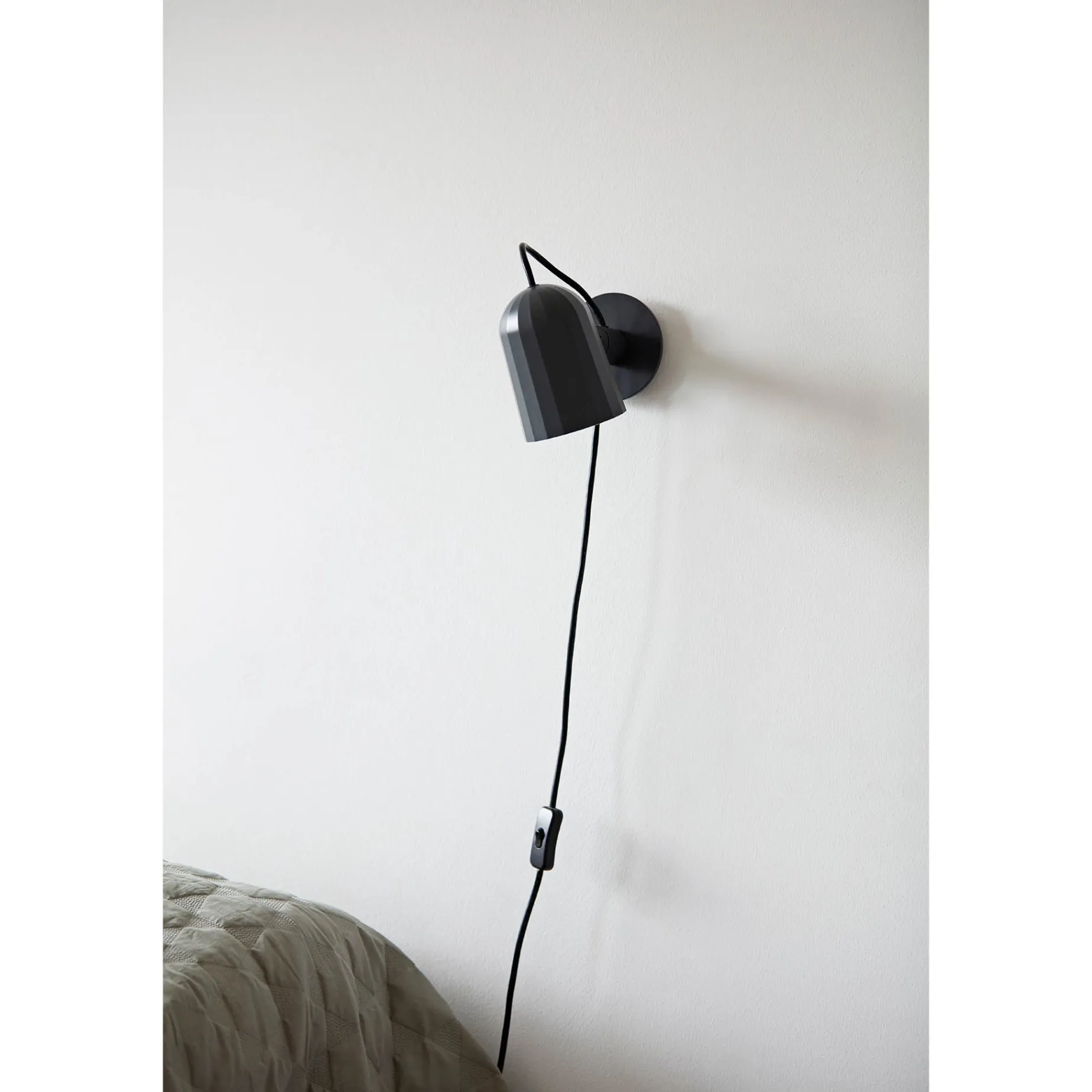 Noc wall button | off-white