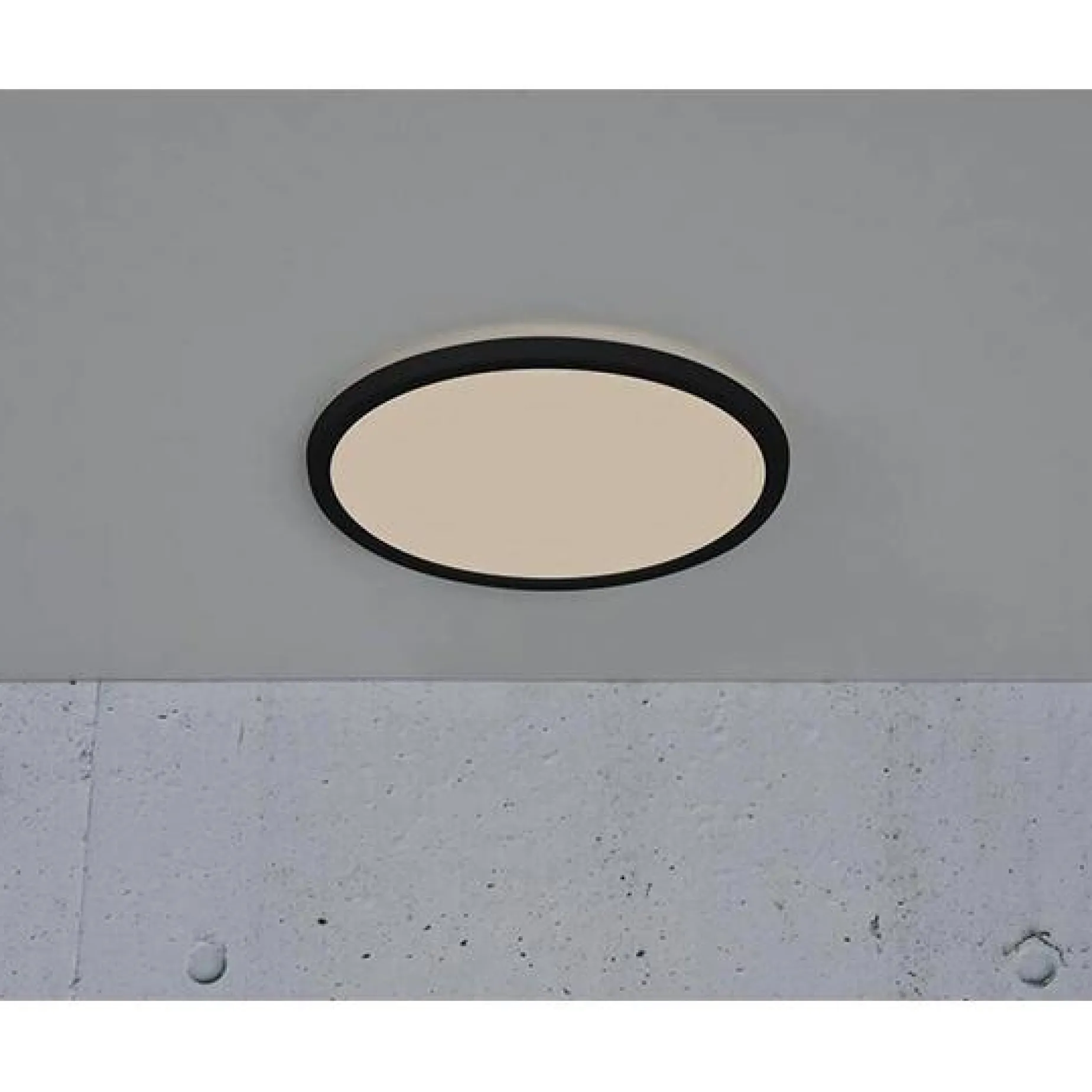 Oja IP | 42 black / 3-step