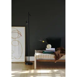 Omari floor | black