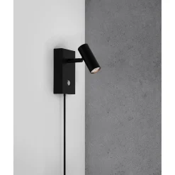 Omari wall | white
