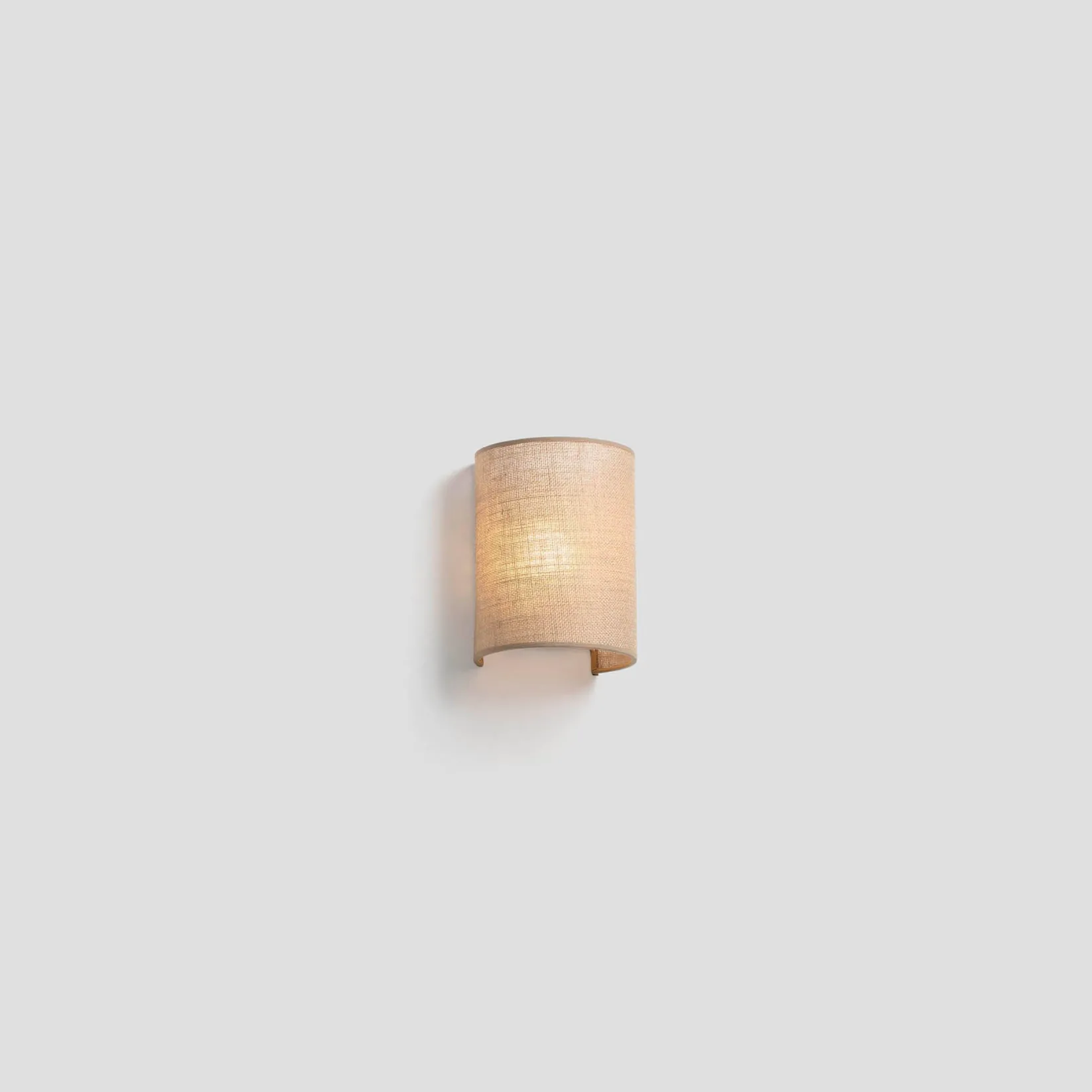 Otton RND 2L vertical wall | jute