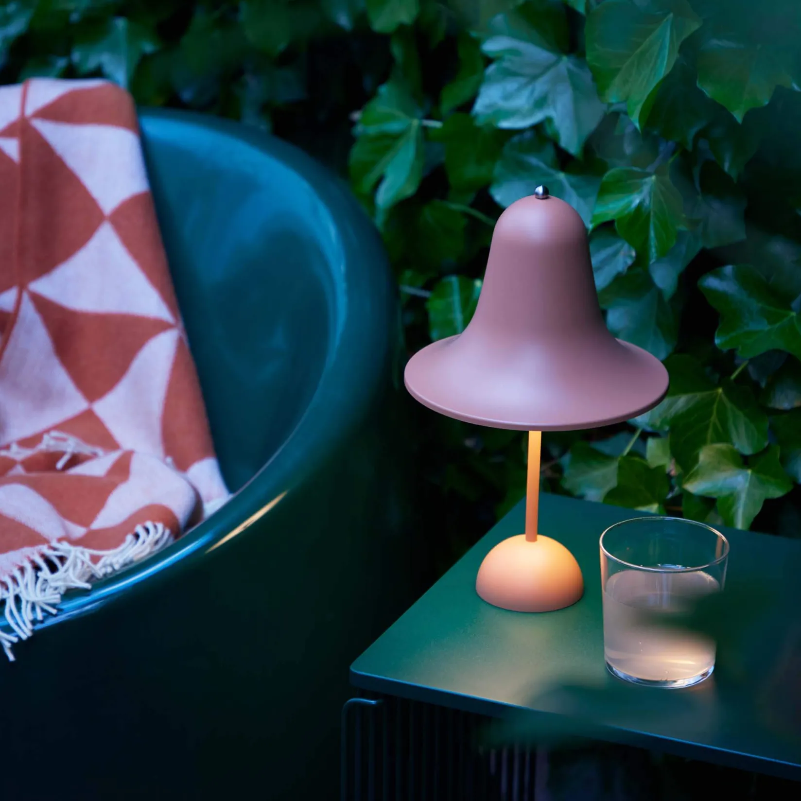 Pantop portable | bright red