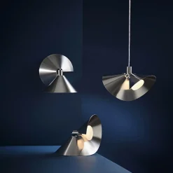 Peel wall | brushed stainless steel