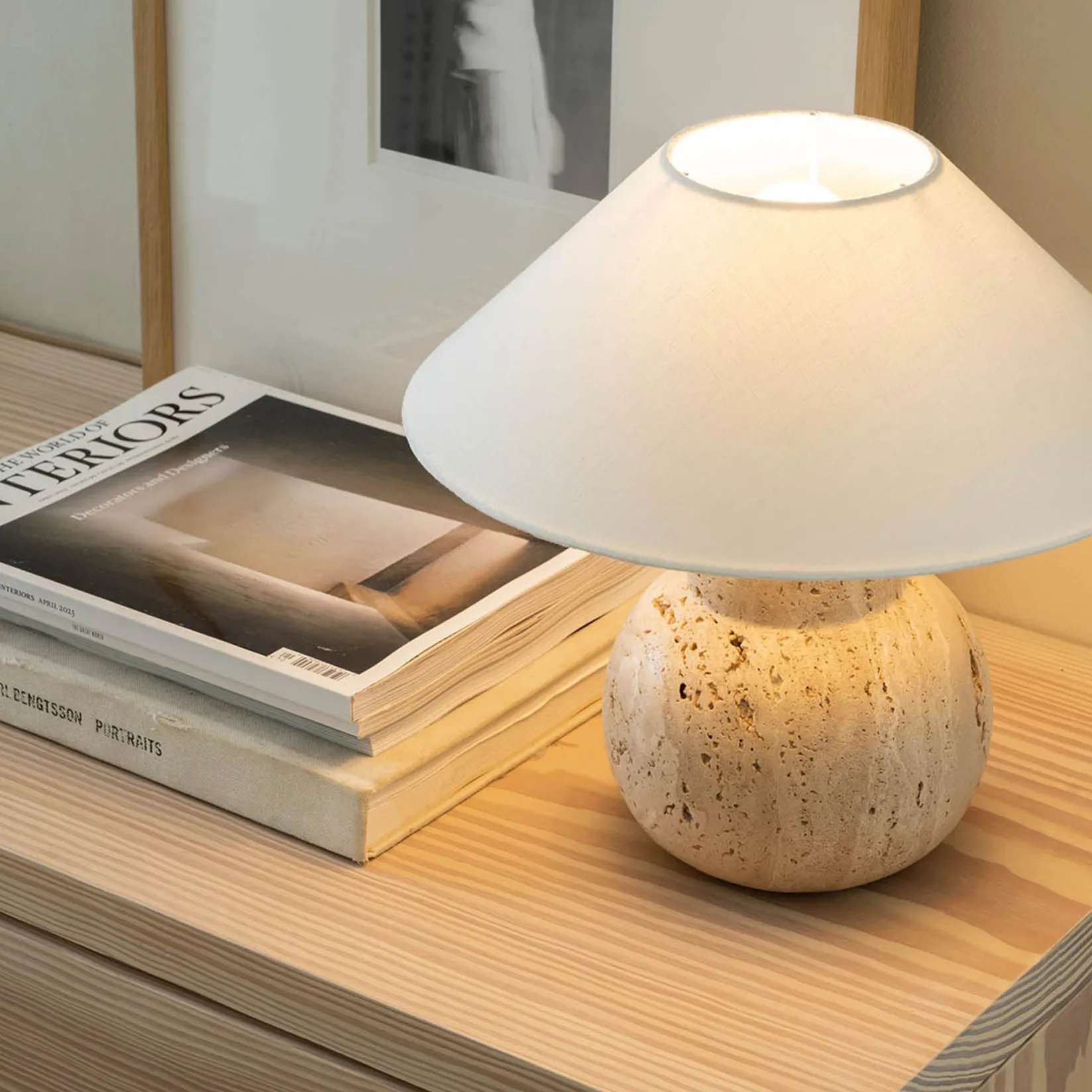 Pella table | sandstone