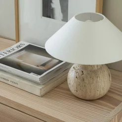 Pella table | sandstone