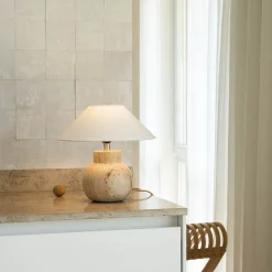 Pella table | travertine
