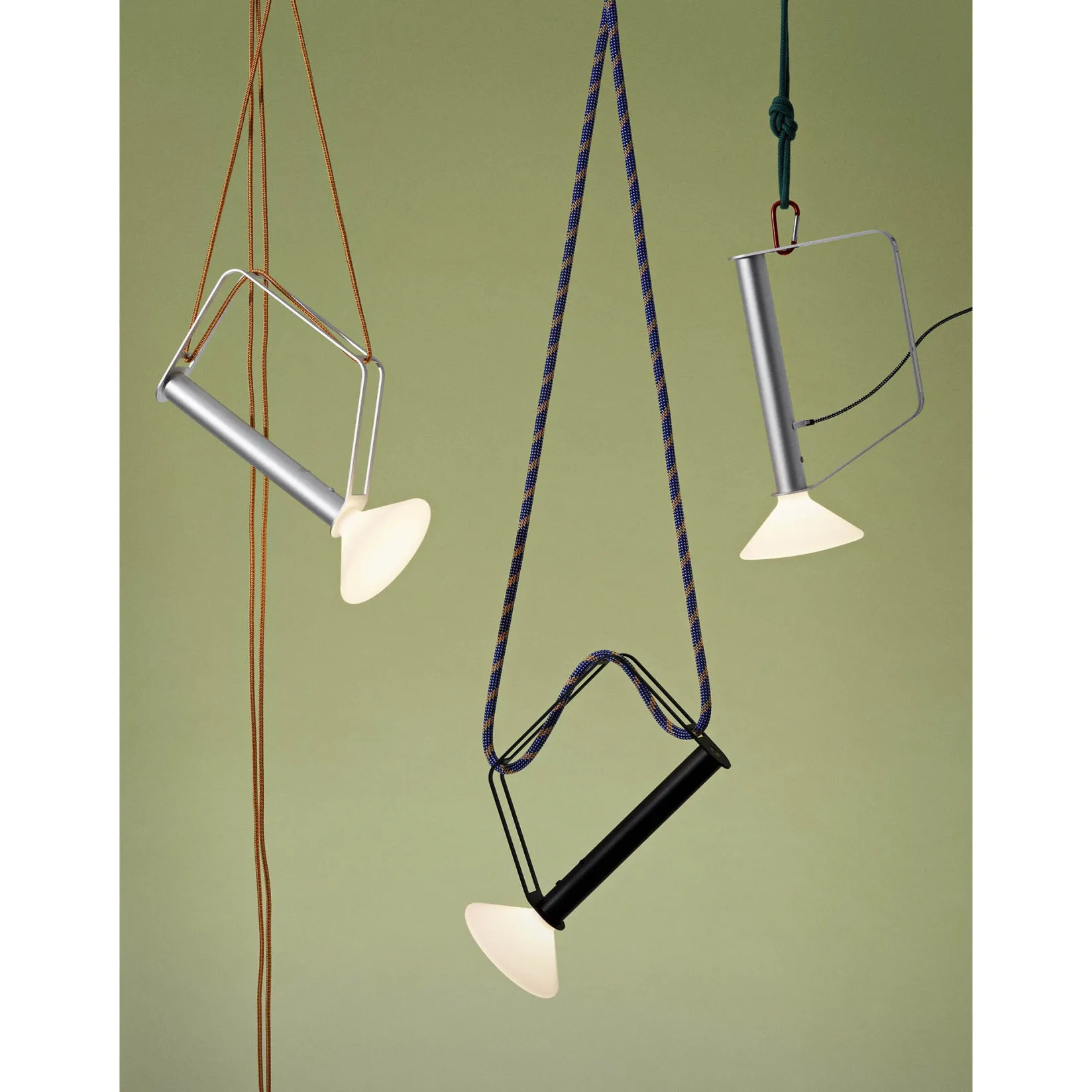 Piton portable lamp | aluminium