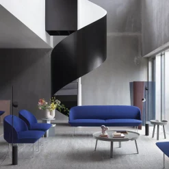 Post floor lamp | black