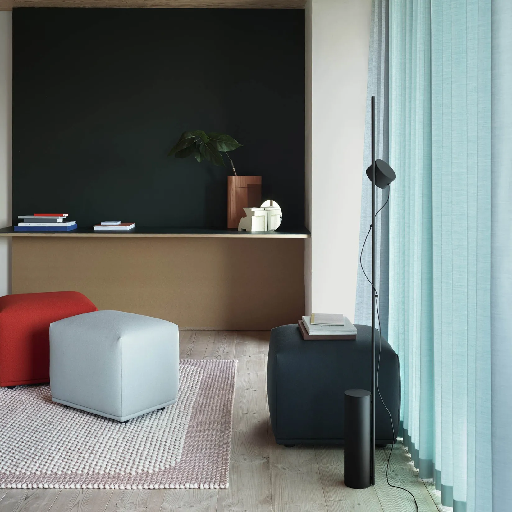 Post floor lamp | brown green
