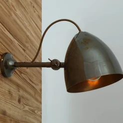 Quito wall adjustable | antique brass