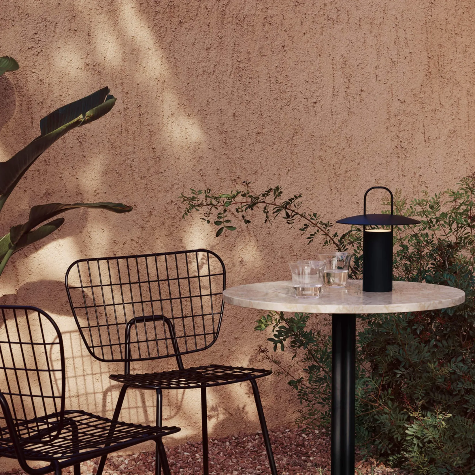 Ray portable table lamp | matte dusty green