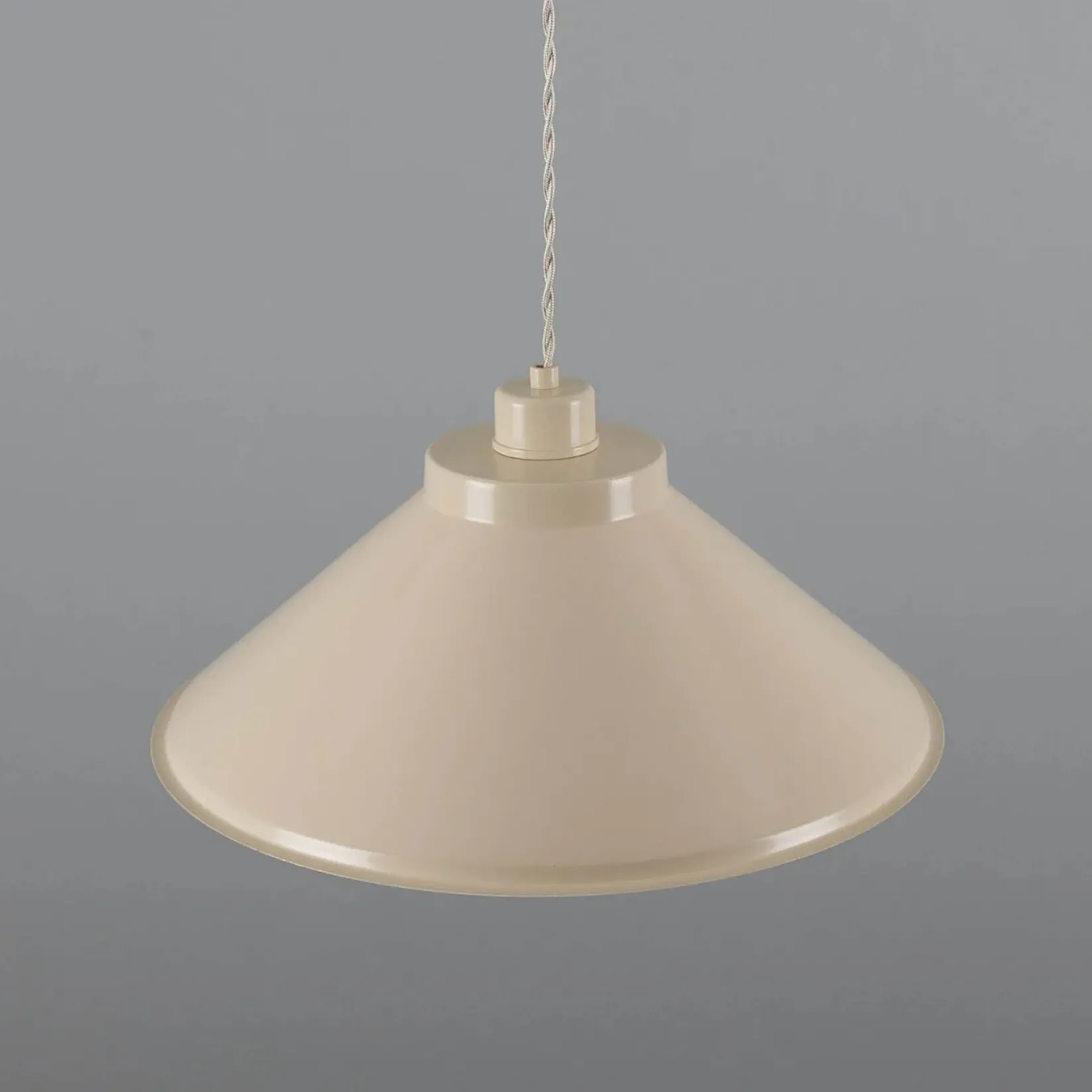 Rio vintage pendant 38cm | satin brass