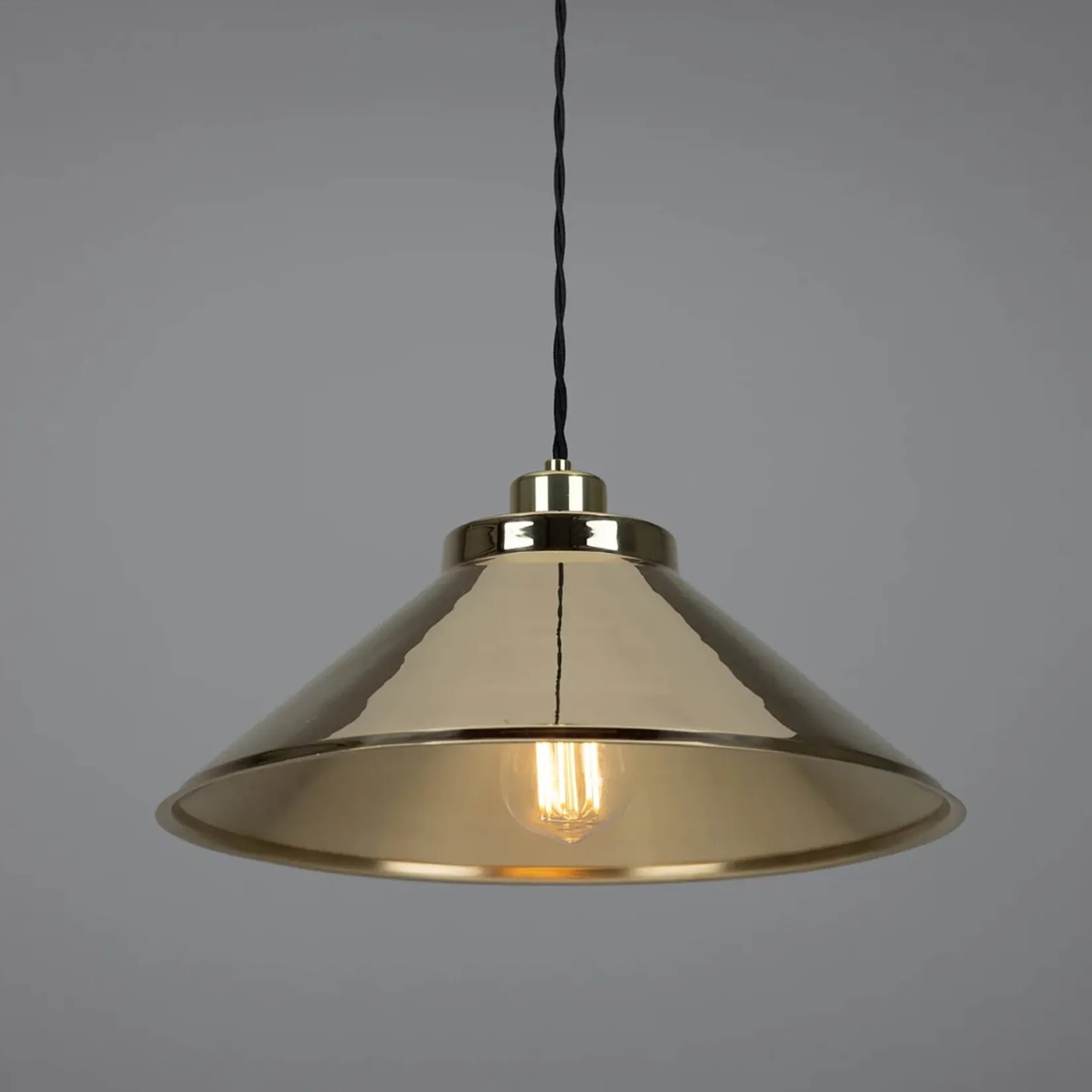 Rio vintage pendant 38cm | satin brass