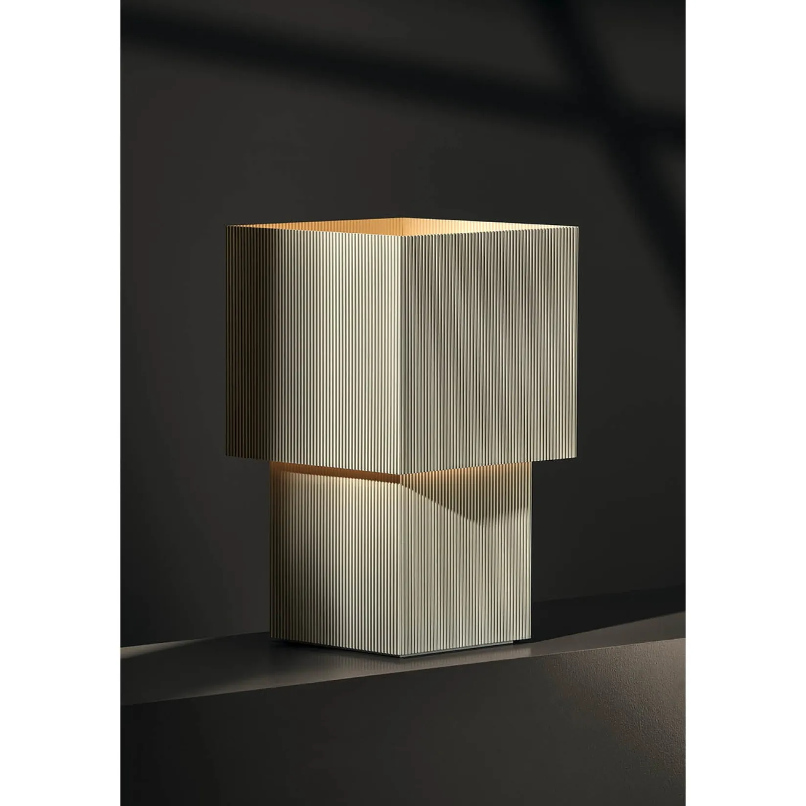 Romb 36 table lamp | cotton