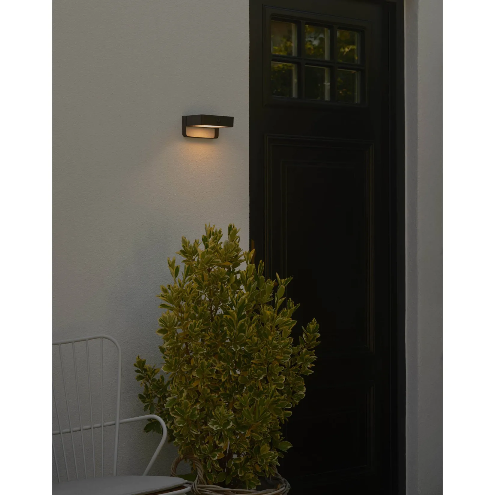 Saulio wall solar | black
