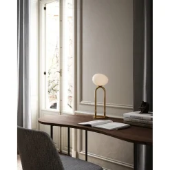 Shapes 22 | opal white brass