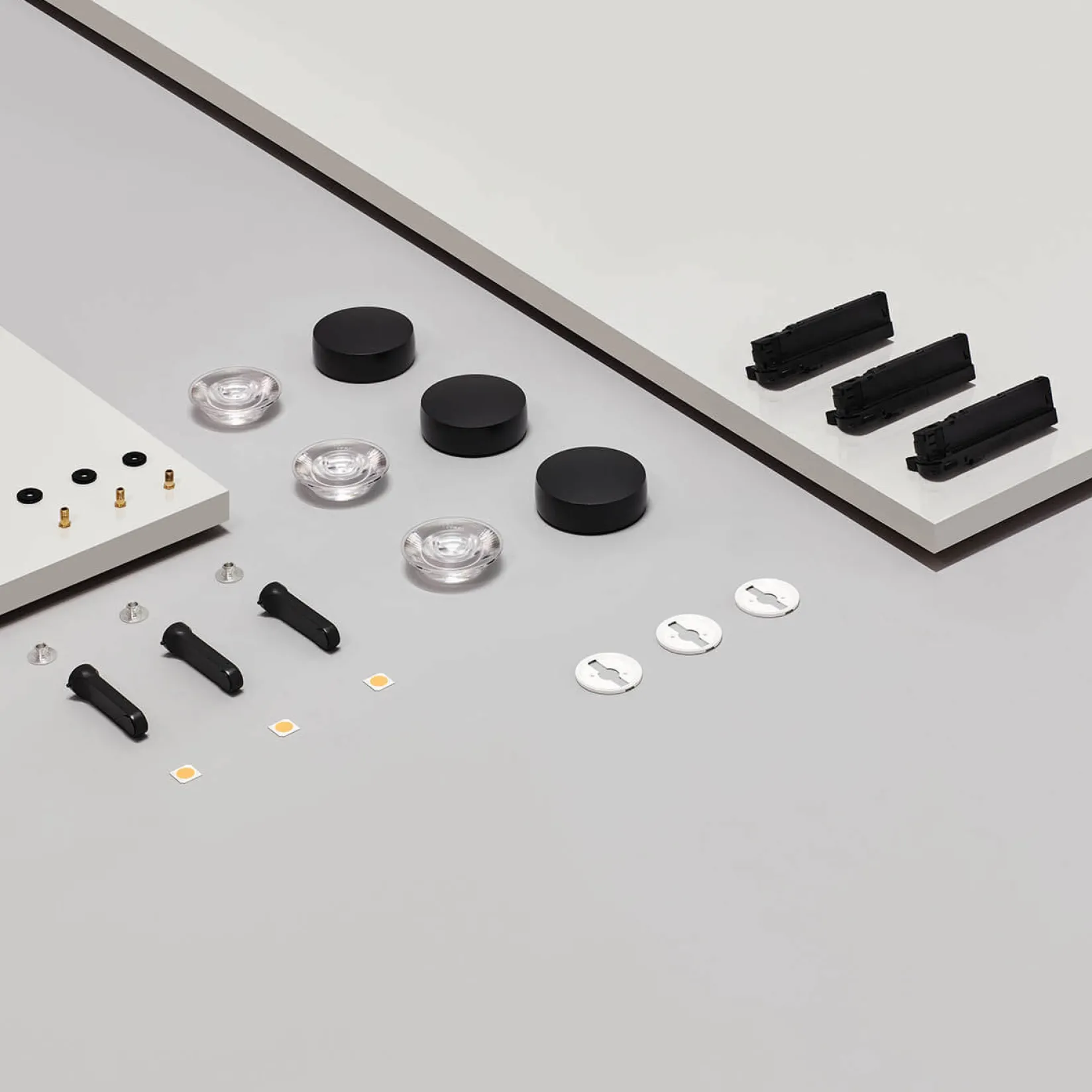 Six micro recessed | black