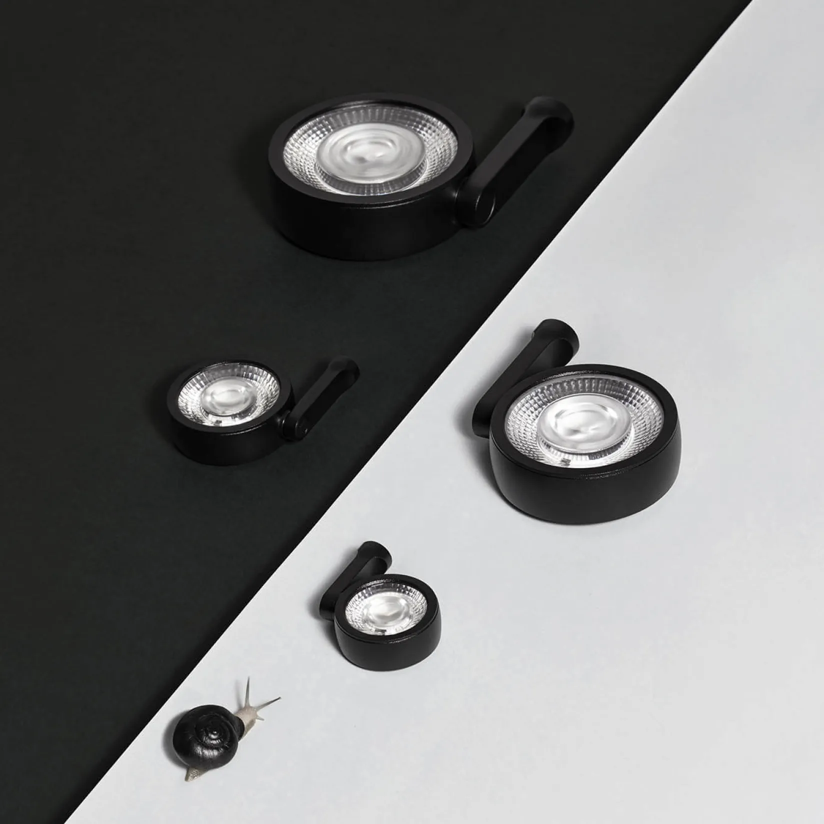 Six micro recessed | black