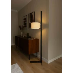 Stand Up floor | black and linen