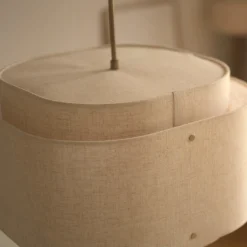 Takai p | linen