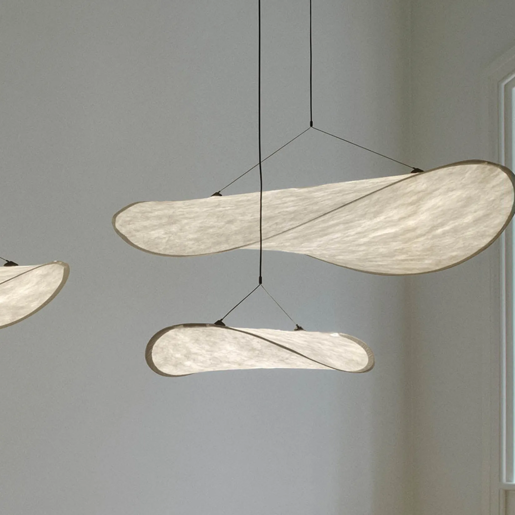 Tense pendant 55-120 | white Tyvek