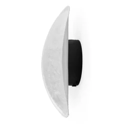 Tense wall | white
