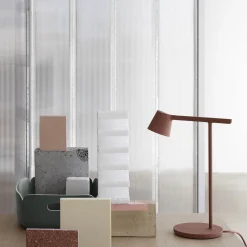 Tip table lamp | light green