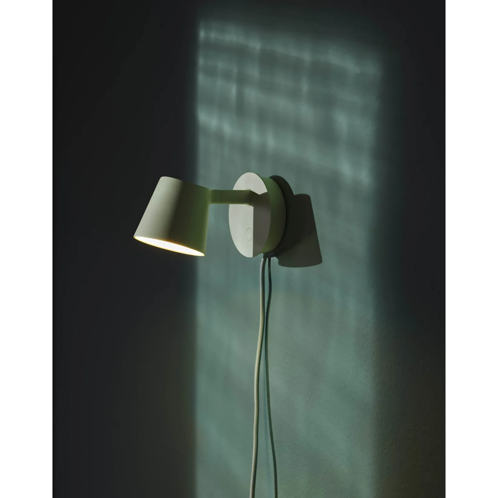 Tip wall lamp | white