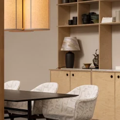Torso portable table lamp | black