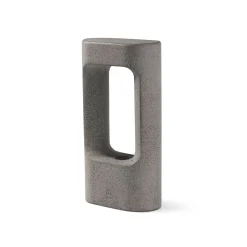 Totem 611 | grey concrete