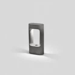 Totem 611 | grey concrete